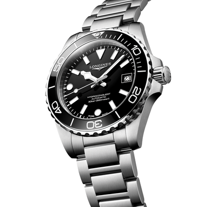 longines HydroConquest 39mm - Black on Bracelet