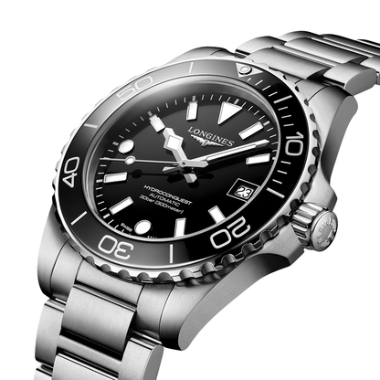longines HydroConquest 39mm - Black on Bracelet