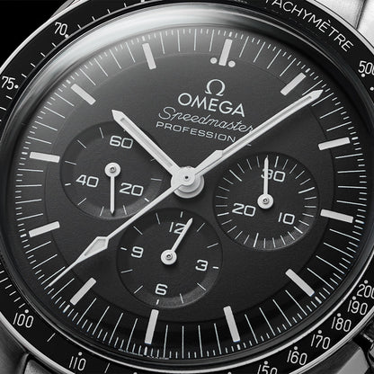 Speedmaster Moonwatch Professional Hesalite 42mm - Black on Bracelet