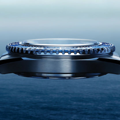 OMEGA Seamaster Planet Ocean 600M 42mm - Black and Blue on Bracelet